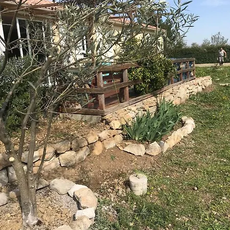 Frühstückspension En Ardeche Du Sud 3*